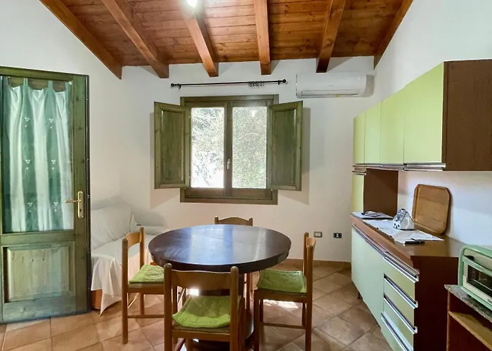 Nyaraló Kersos Jerzu